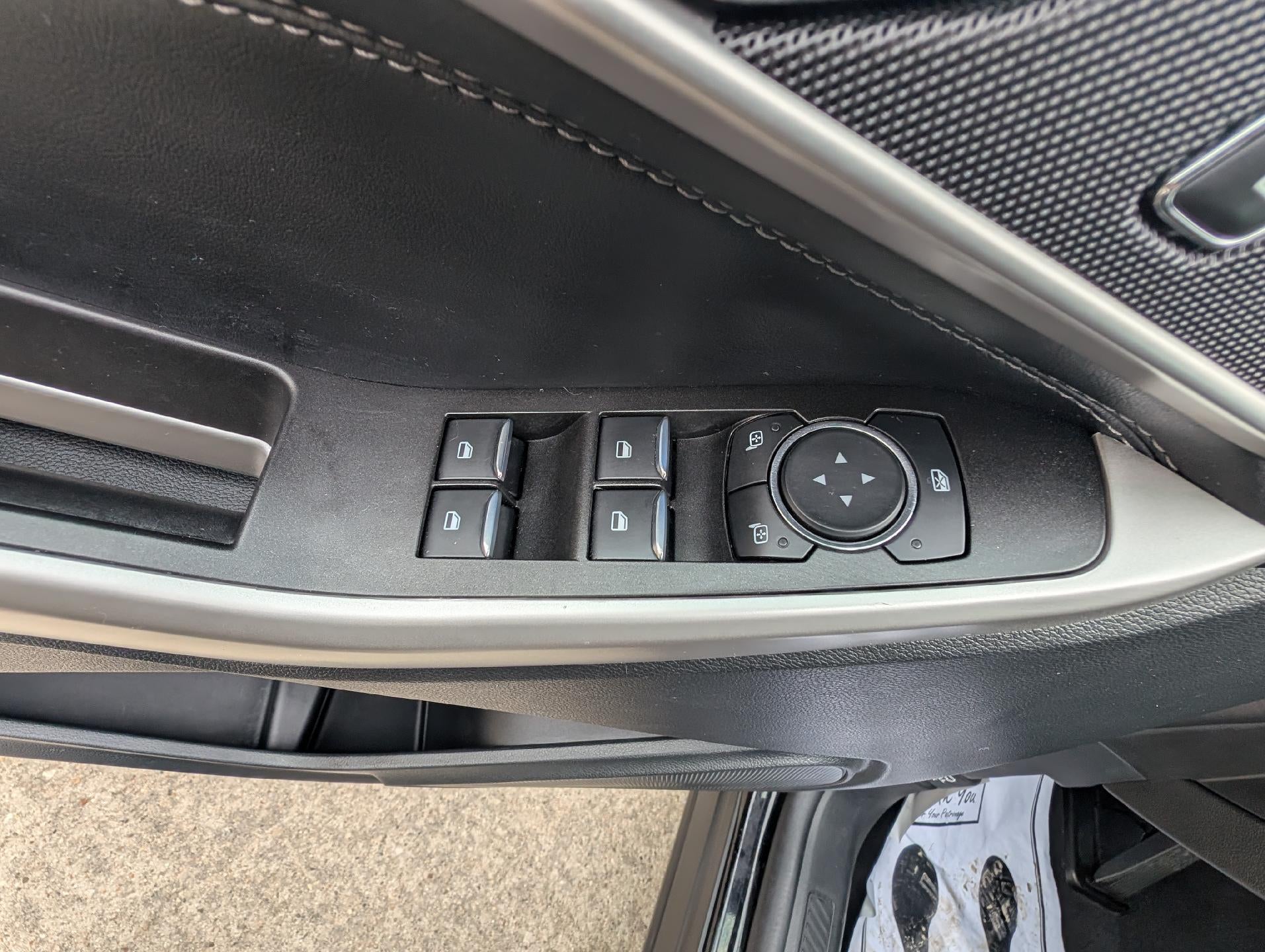 2023 Ford Explorer XLT 4WD