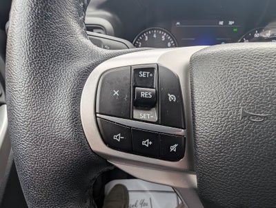 2023 Ford Explorer XLT 4WD