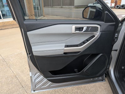 2024 Ford Explorer XLT 4WD