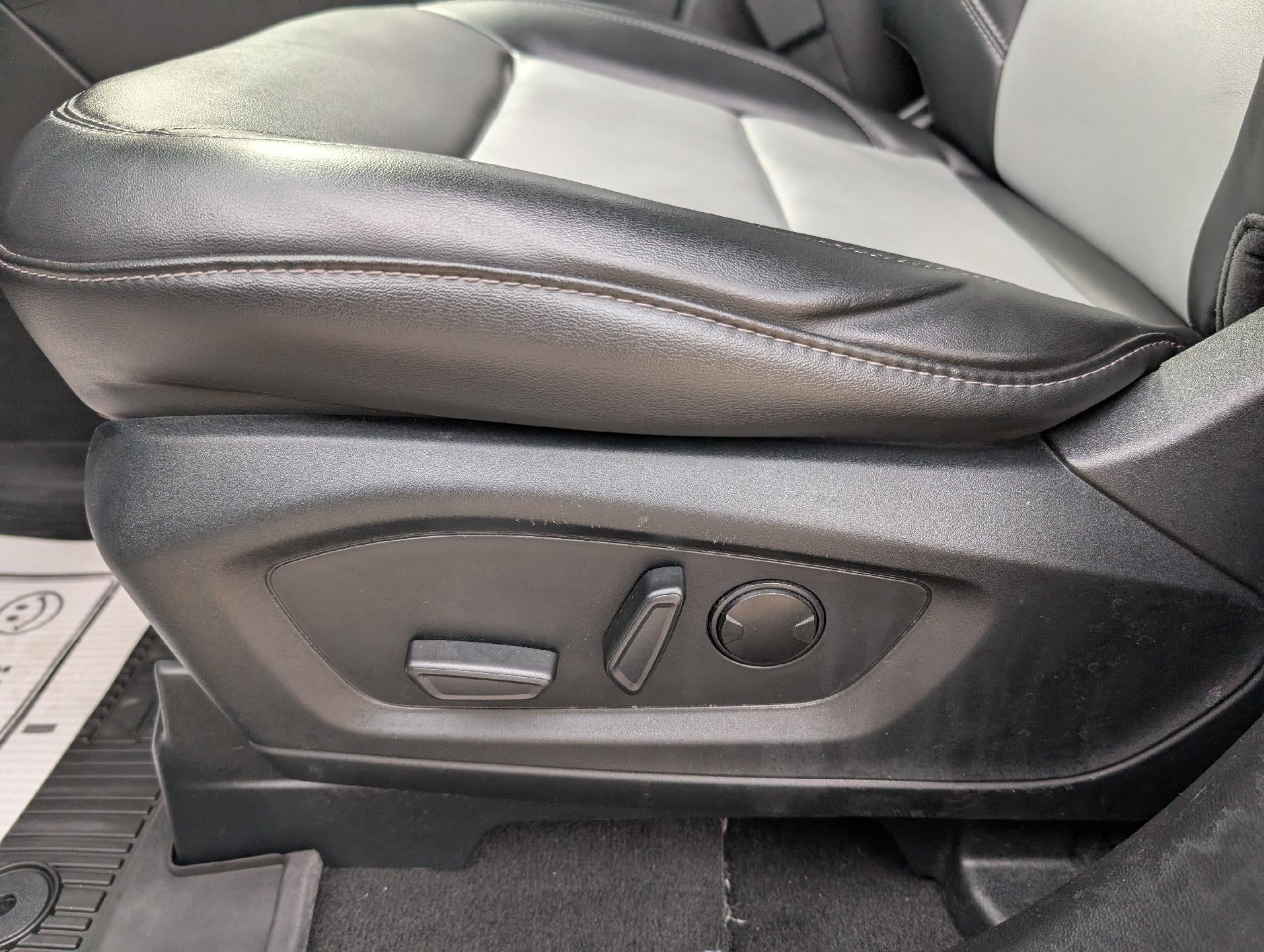 2024 Ford Explorer XLT 4WD