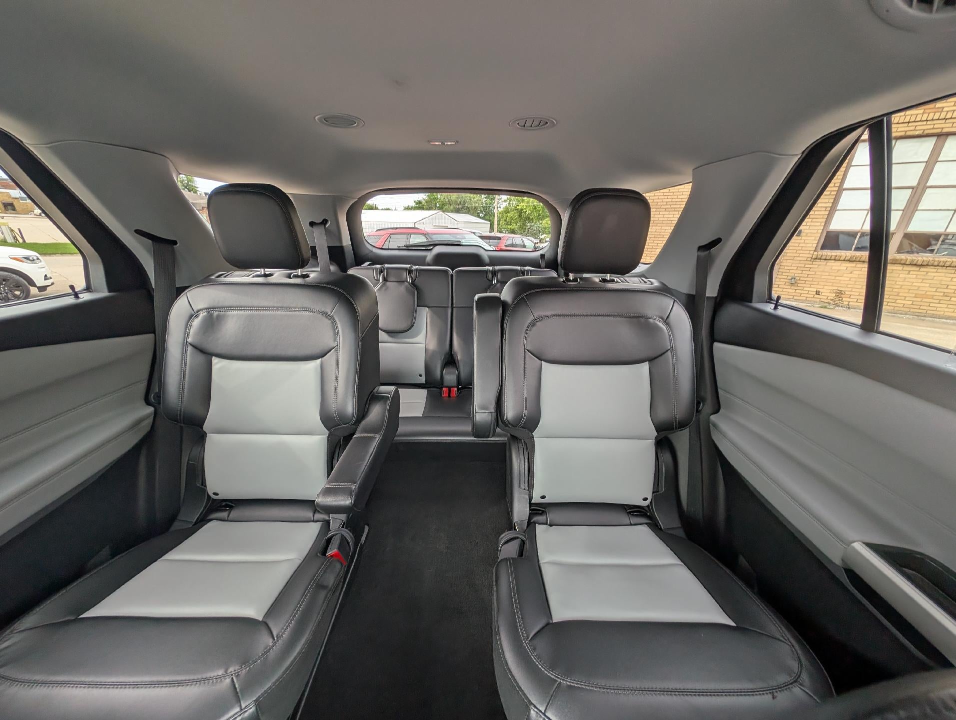 2024 Ford Explorer XLT 4WD