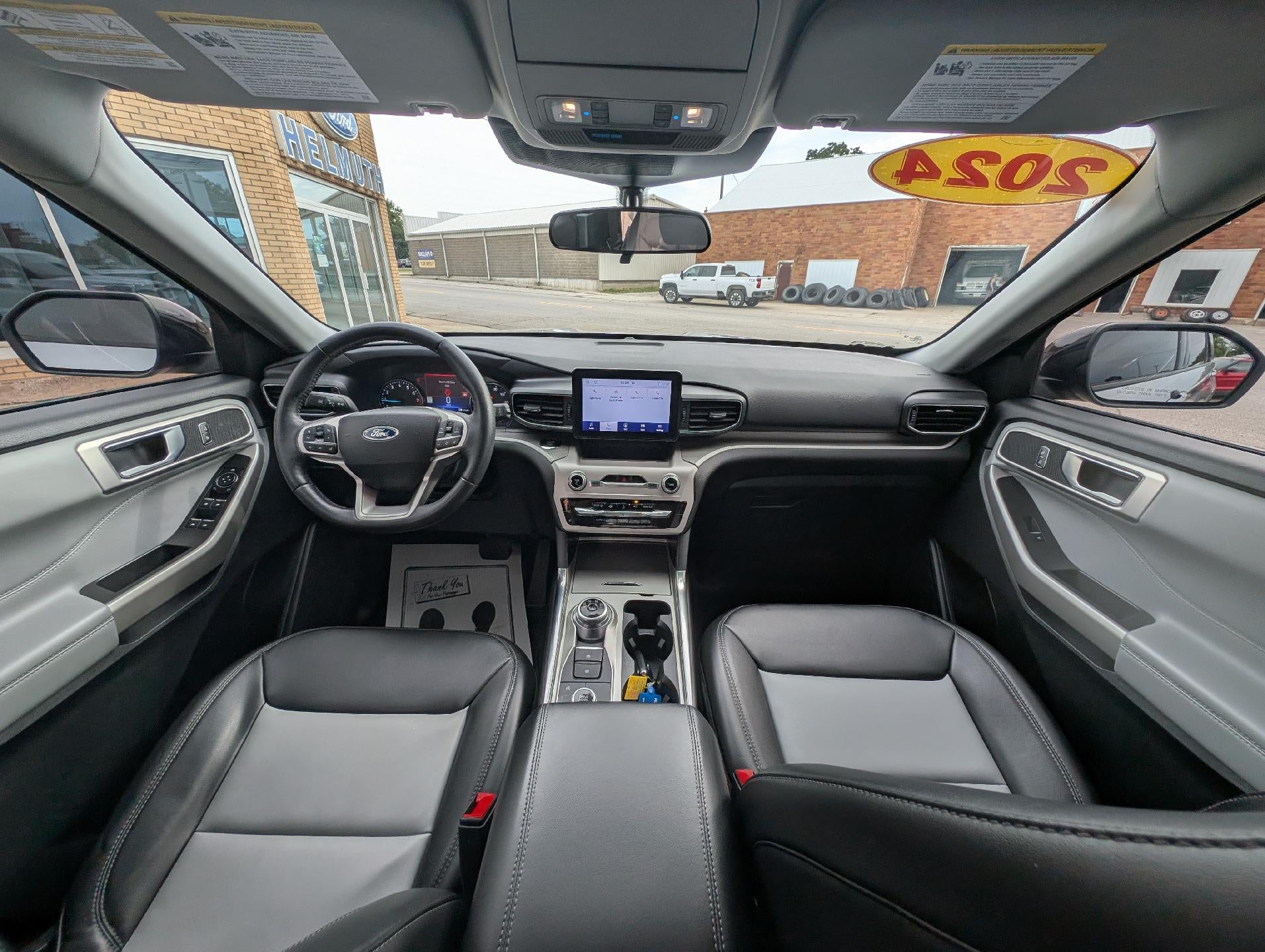 2024 Ford Explorer XLT 4WD