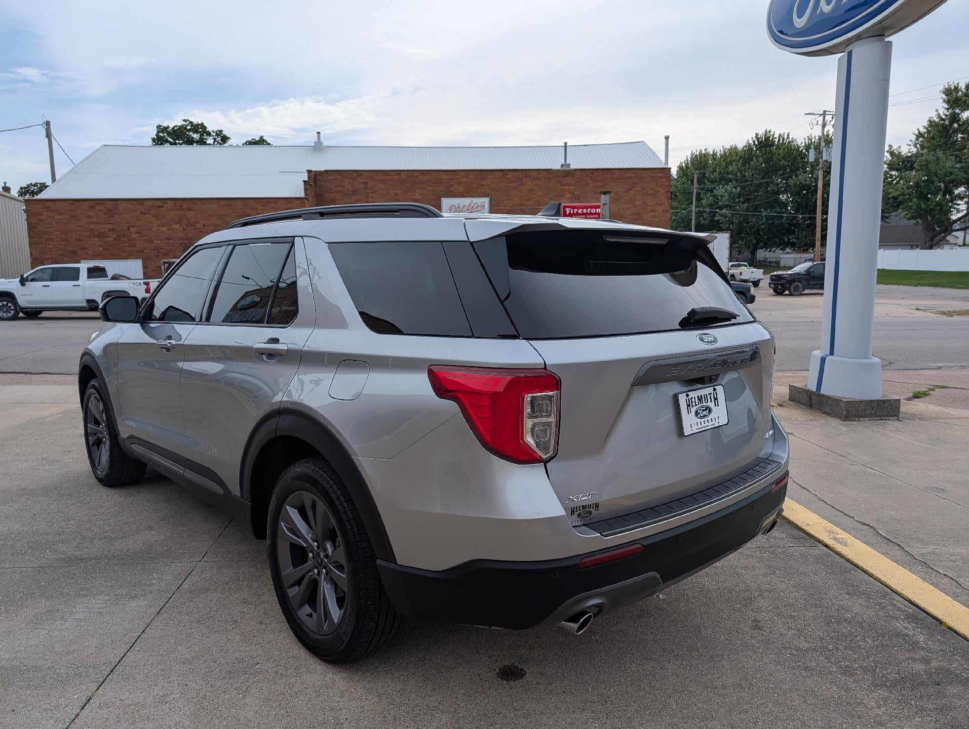 2024 Ford Explorer XLT 4WD
