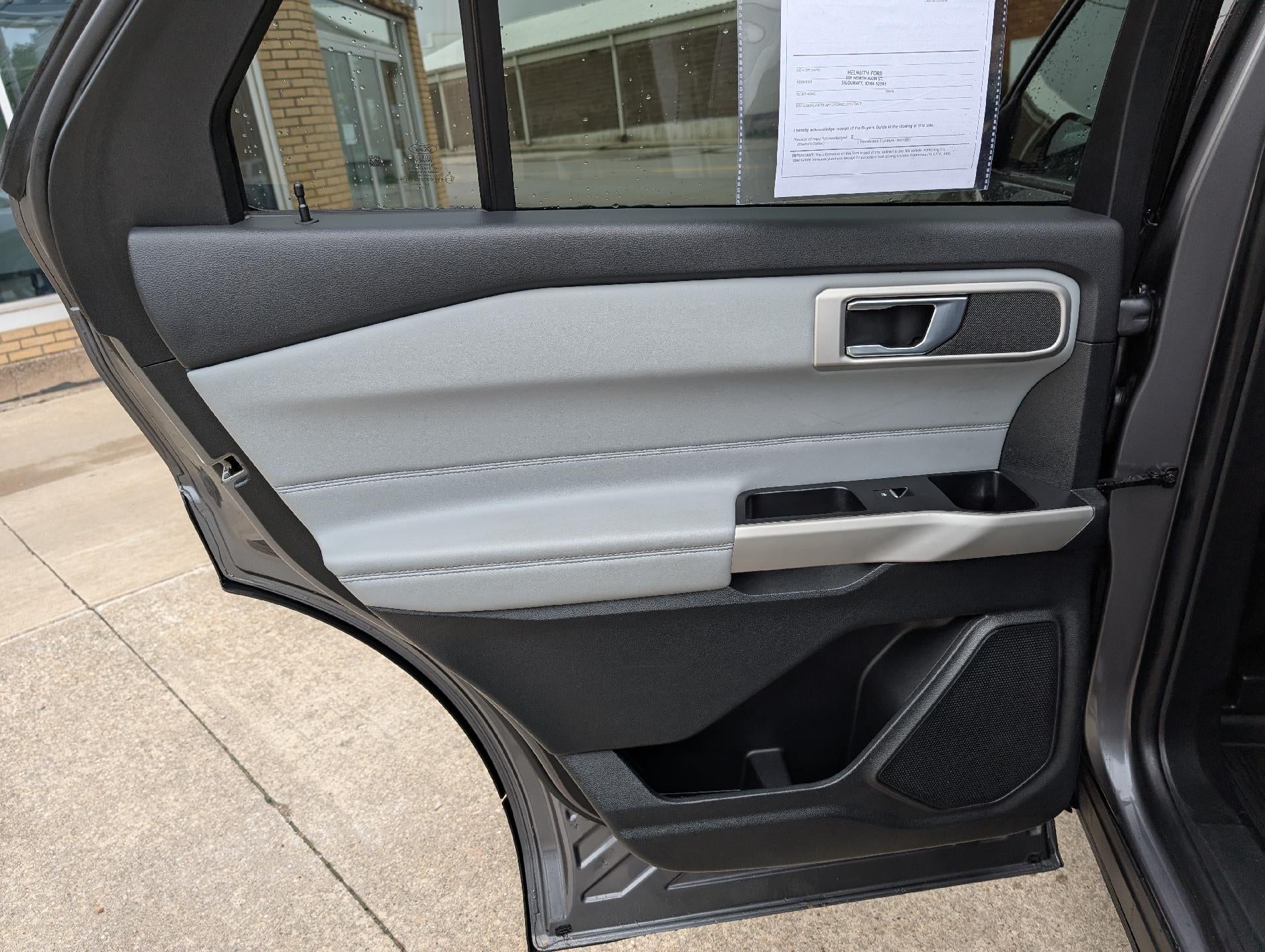 2022 Ford Explorer XLT 4WD