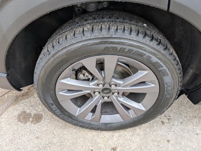 2022 Ford Explorer XLT 4WD