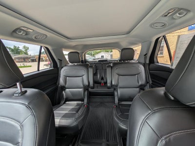 2023 Ford Explorer XLT 4WD