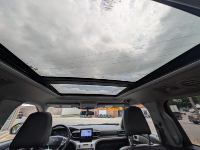 2023 Ford Explorer XLT 4WD