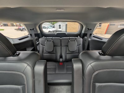 2023 Ford Explorer XLT 4WD