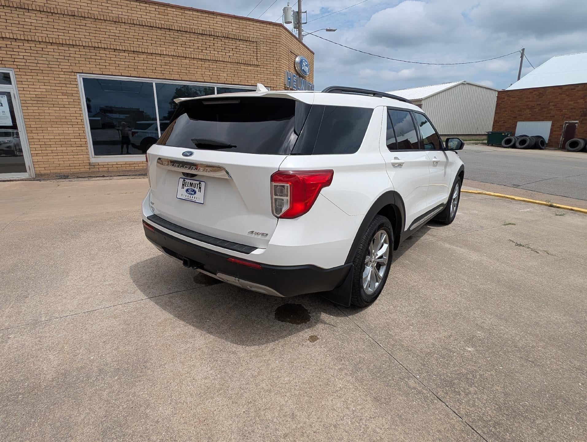 2023 Ford Explorer XLT 4WD