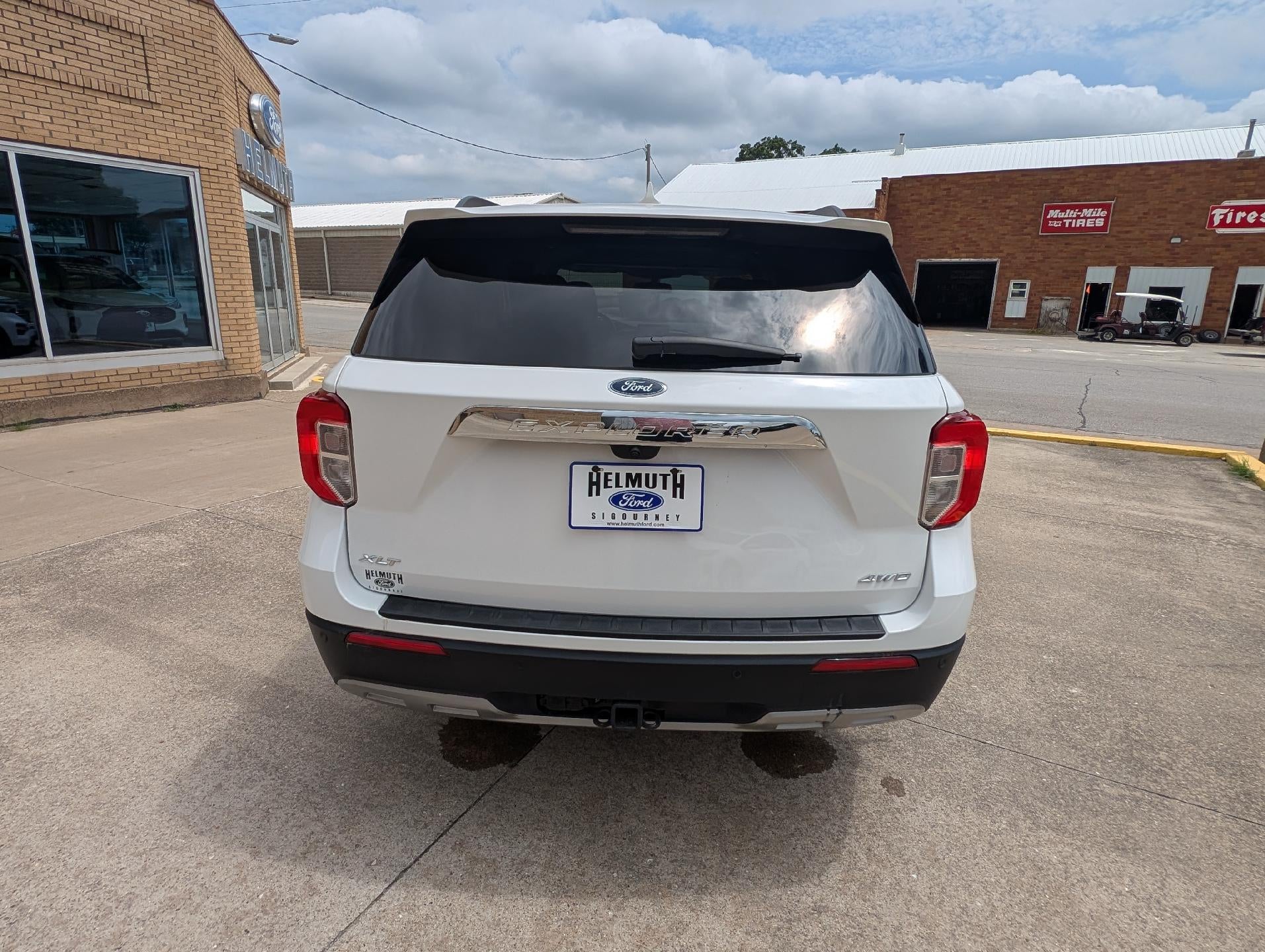 2023 Ford Explorer XLT 4WD