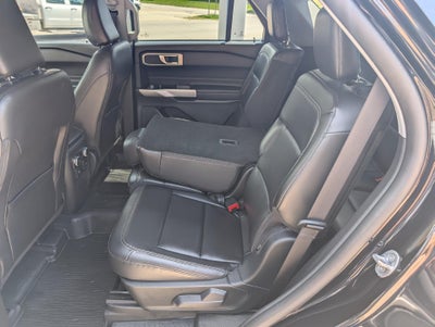 2023 Ford Explorer XLT 4WD