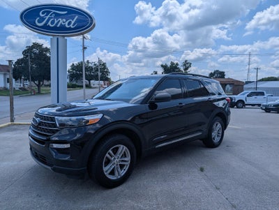 2023 Ford Explorer XLT 4WD