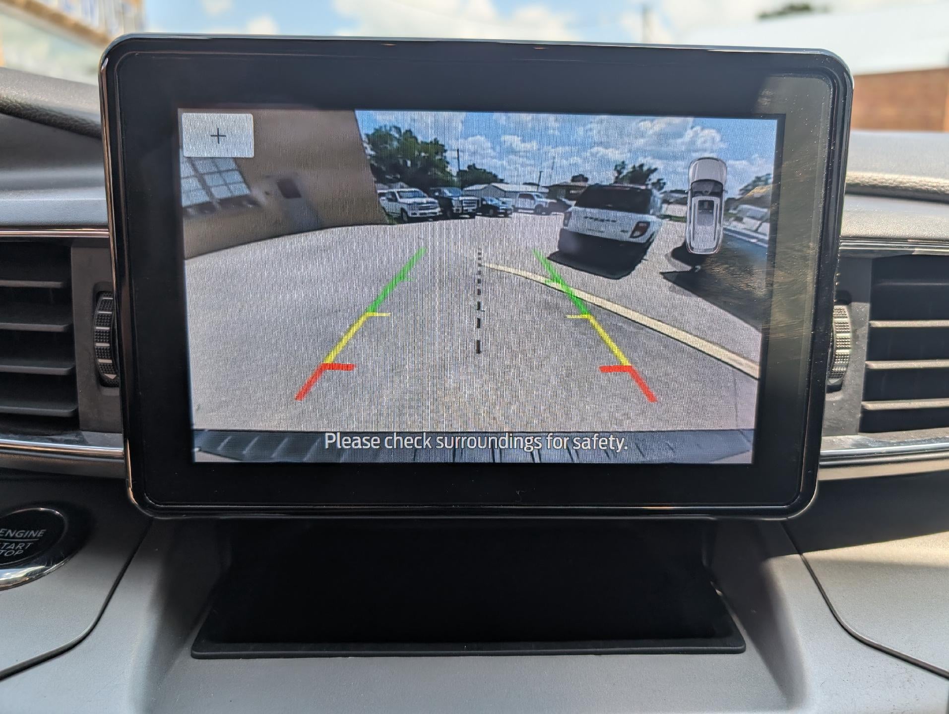 2023 Ford Explorer XLT 4WD