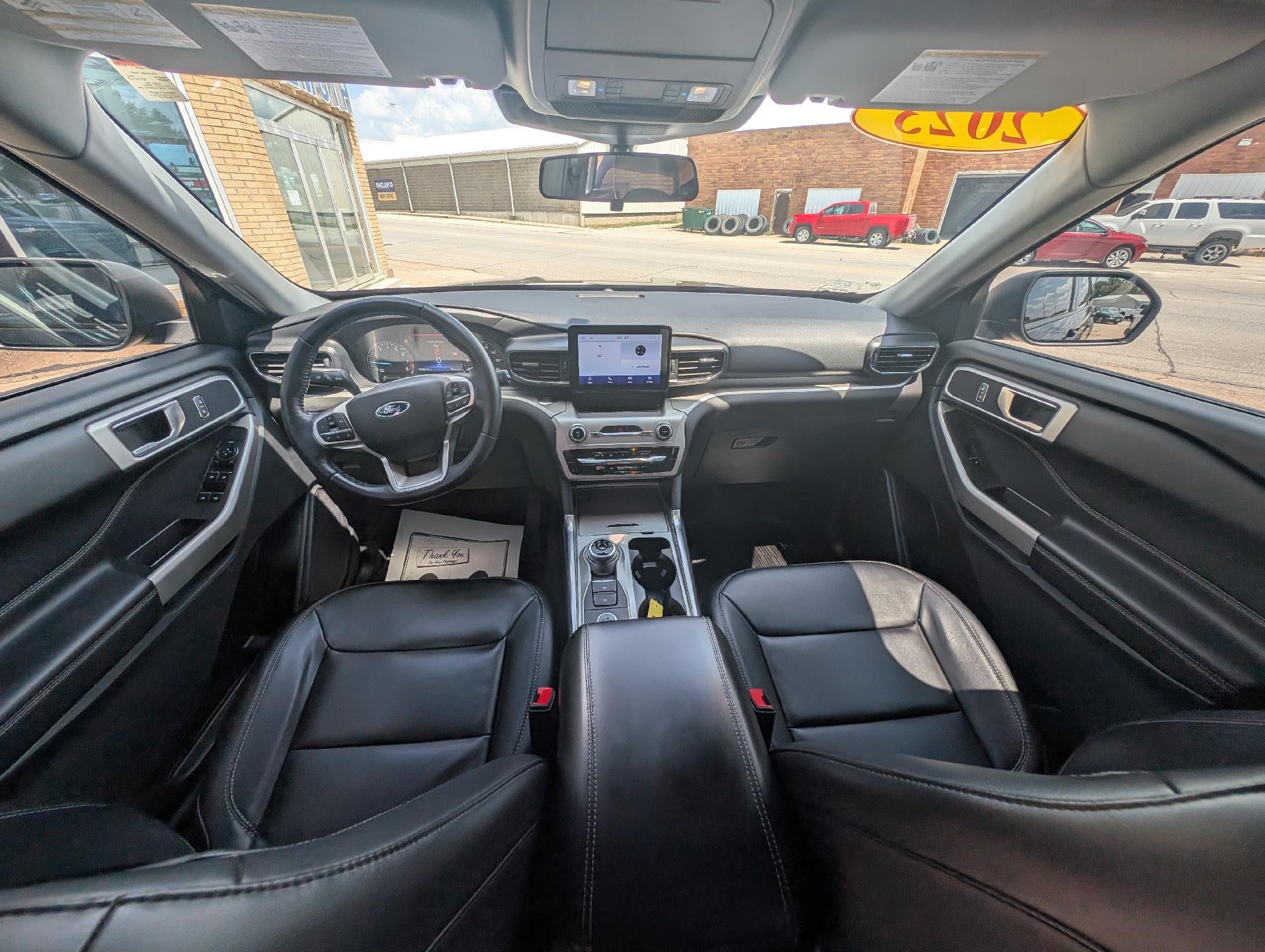 2023 Ford Explorer XLT 4WD