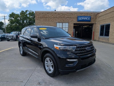 2023 Ford Explorer XLT 4WD