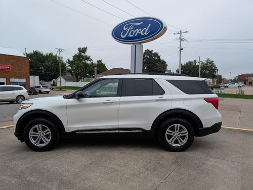 2023 Ford Explorer XLT 4WD