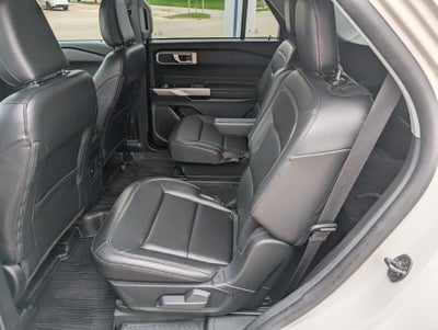 2023 Ford Explorer XLT 4WD