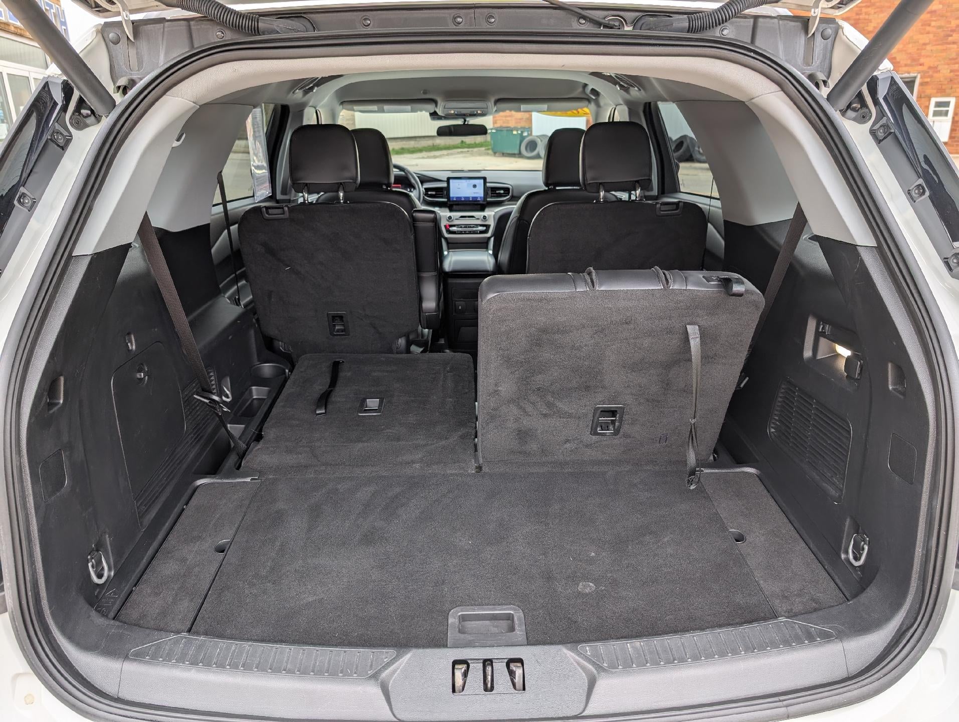 2023 Ford Explorer XLT 4WD