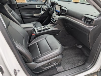 2023 Ford Explorer XLT 4WD