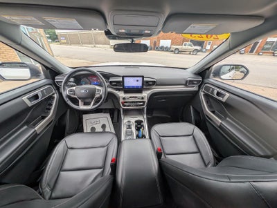 2023 Ford Explorer XLT 4WD
