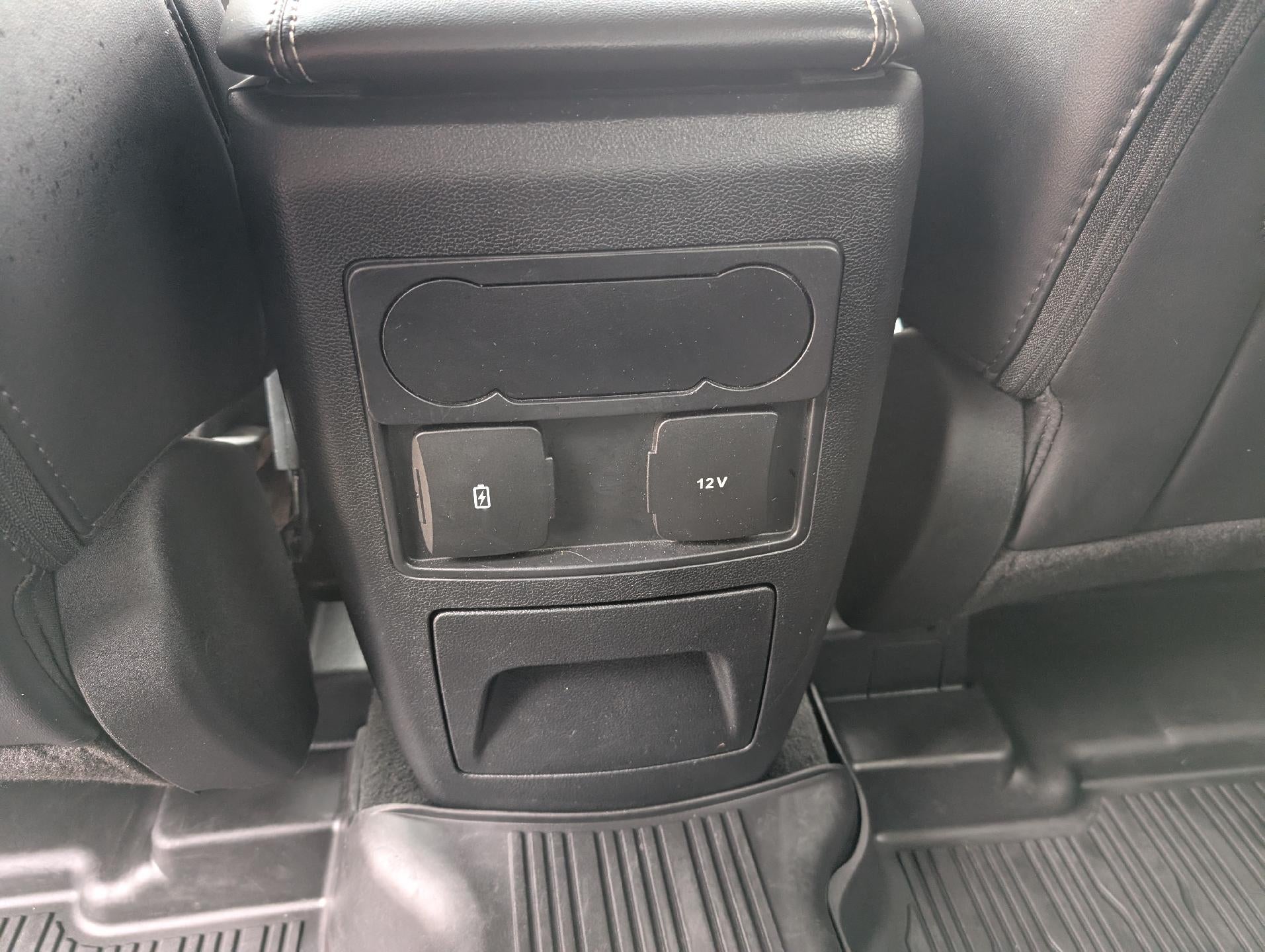 2023 Ford Explorer XLT 4WD