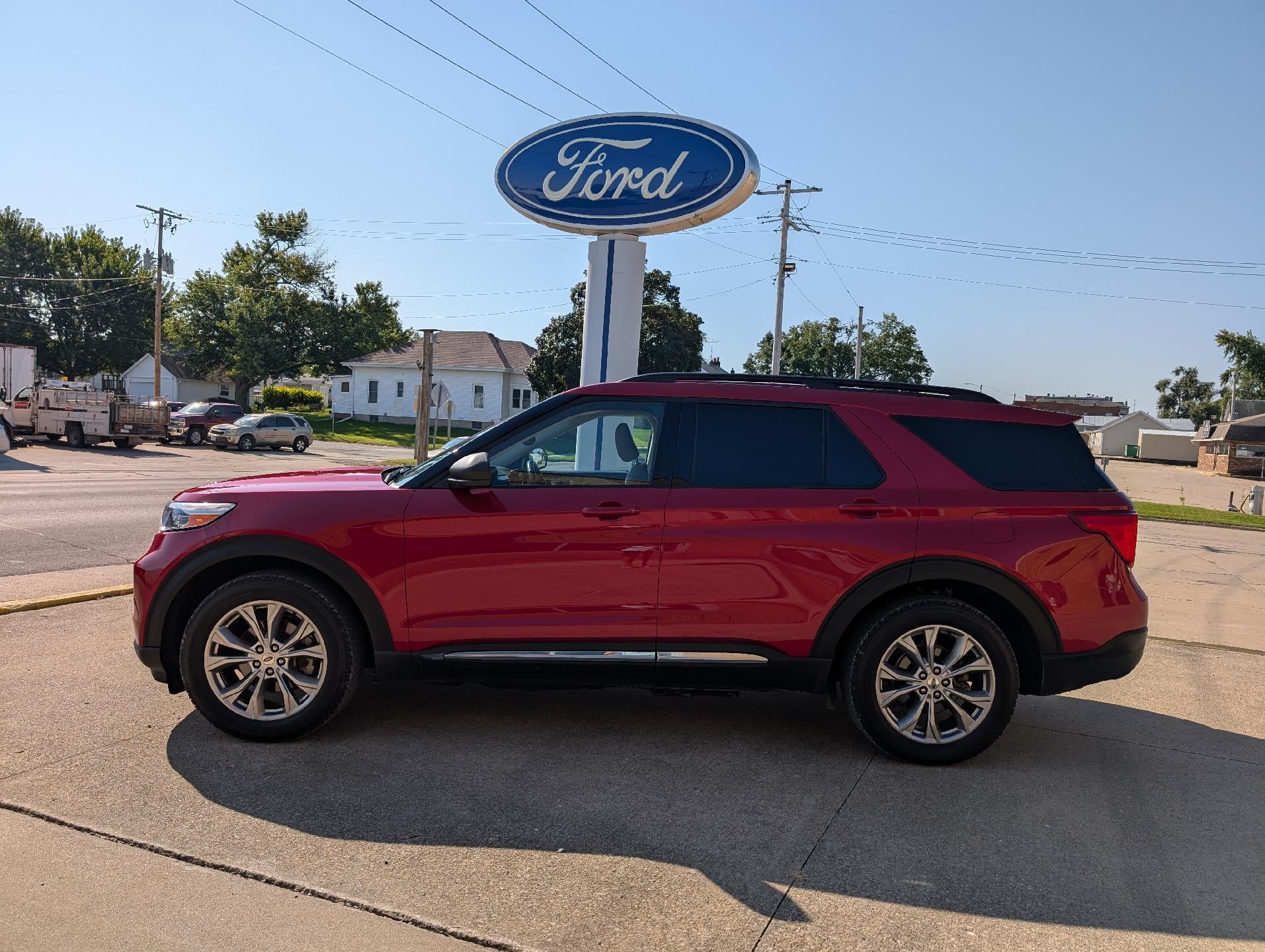 2022 Ford Explorer XLT 4WD