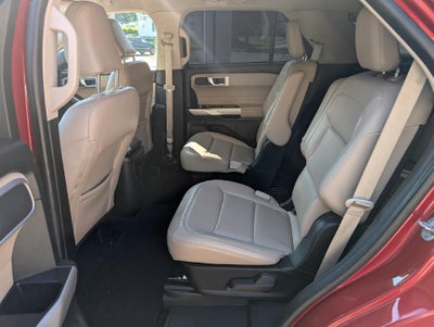 2022 Ford Explorer XLT 4WD