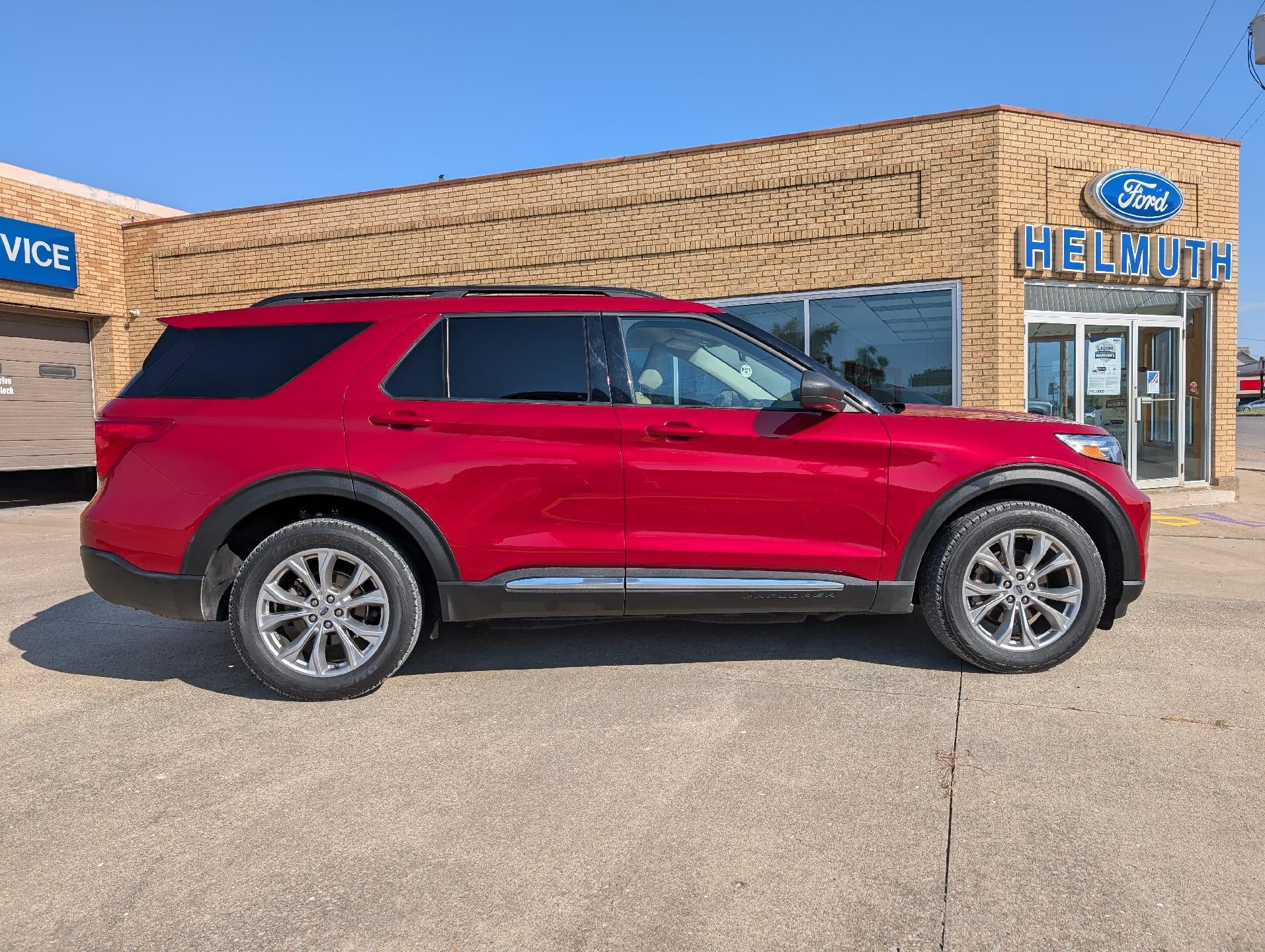 2022 Ford Explorer XLT 4WD