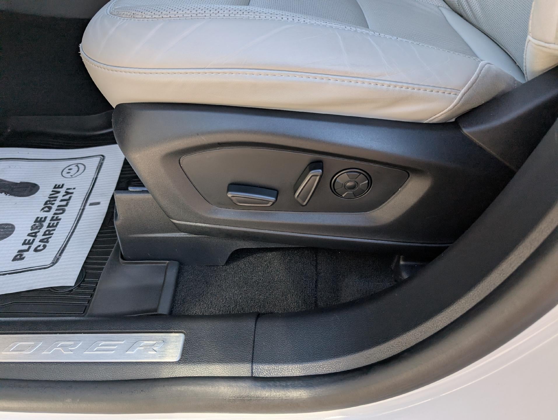 2025 Ford Explorer Platinum 4WD