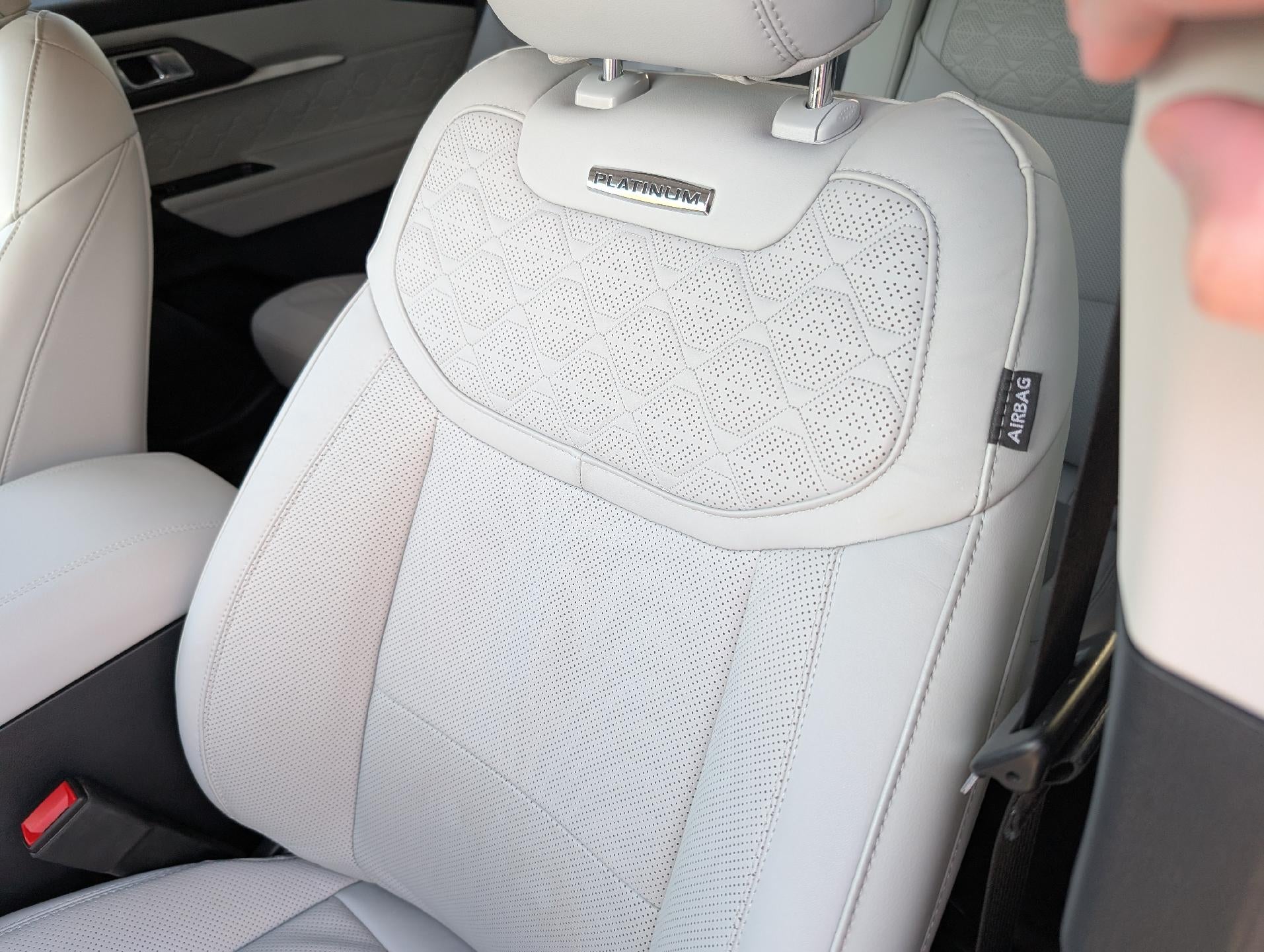 2025 Ford Explorer Platinum 4WD