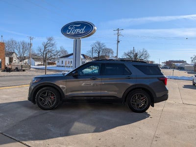 2025 Ford Explorer ST 4WD