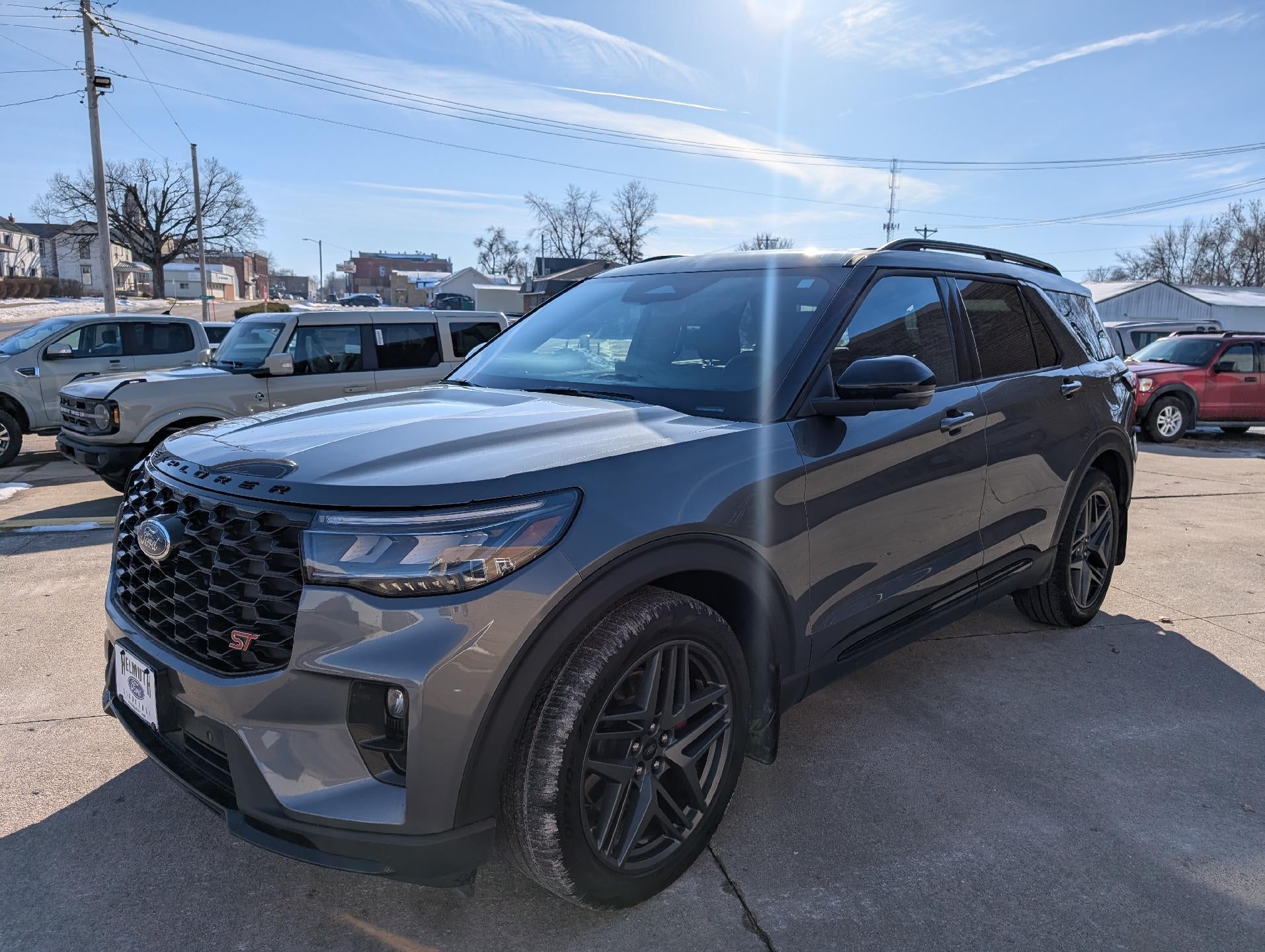 2025 Ford Explorer ST 4WD