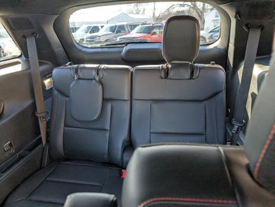 2025 Ford Explorer ST 4WD