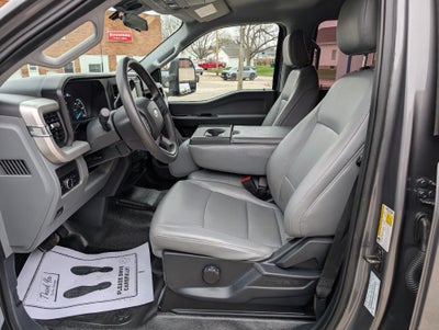 2023 Ford Super Duty F-250 SRW XL 4WD Crew Cab 6.75' Box