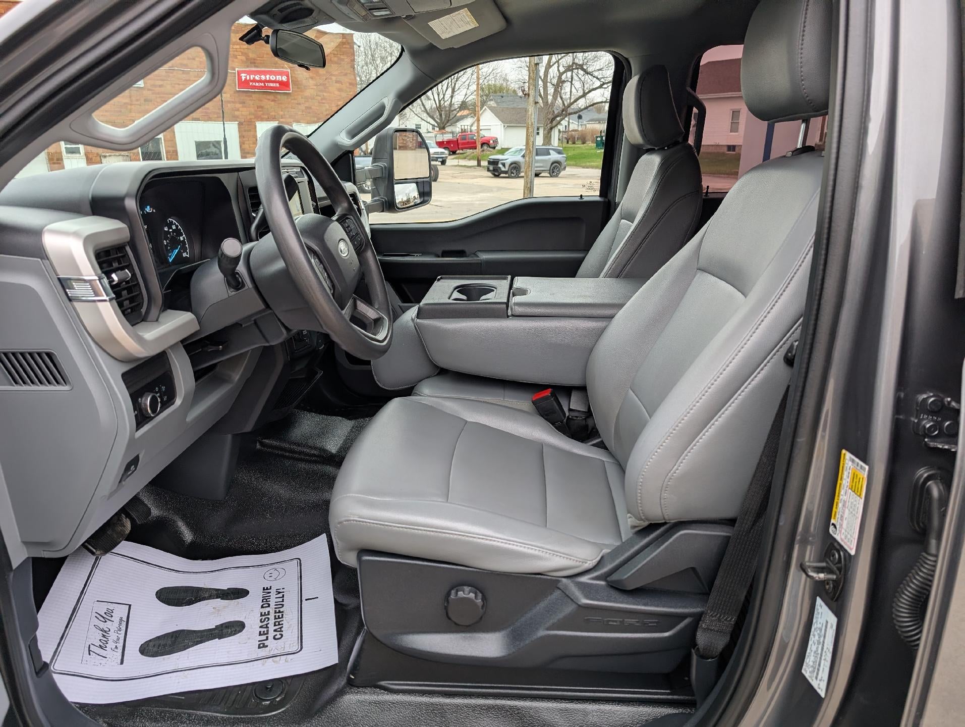 2023 Ford Super Duty F-250 SRW XL 4WD Crew Cab 6.75' Box