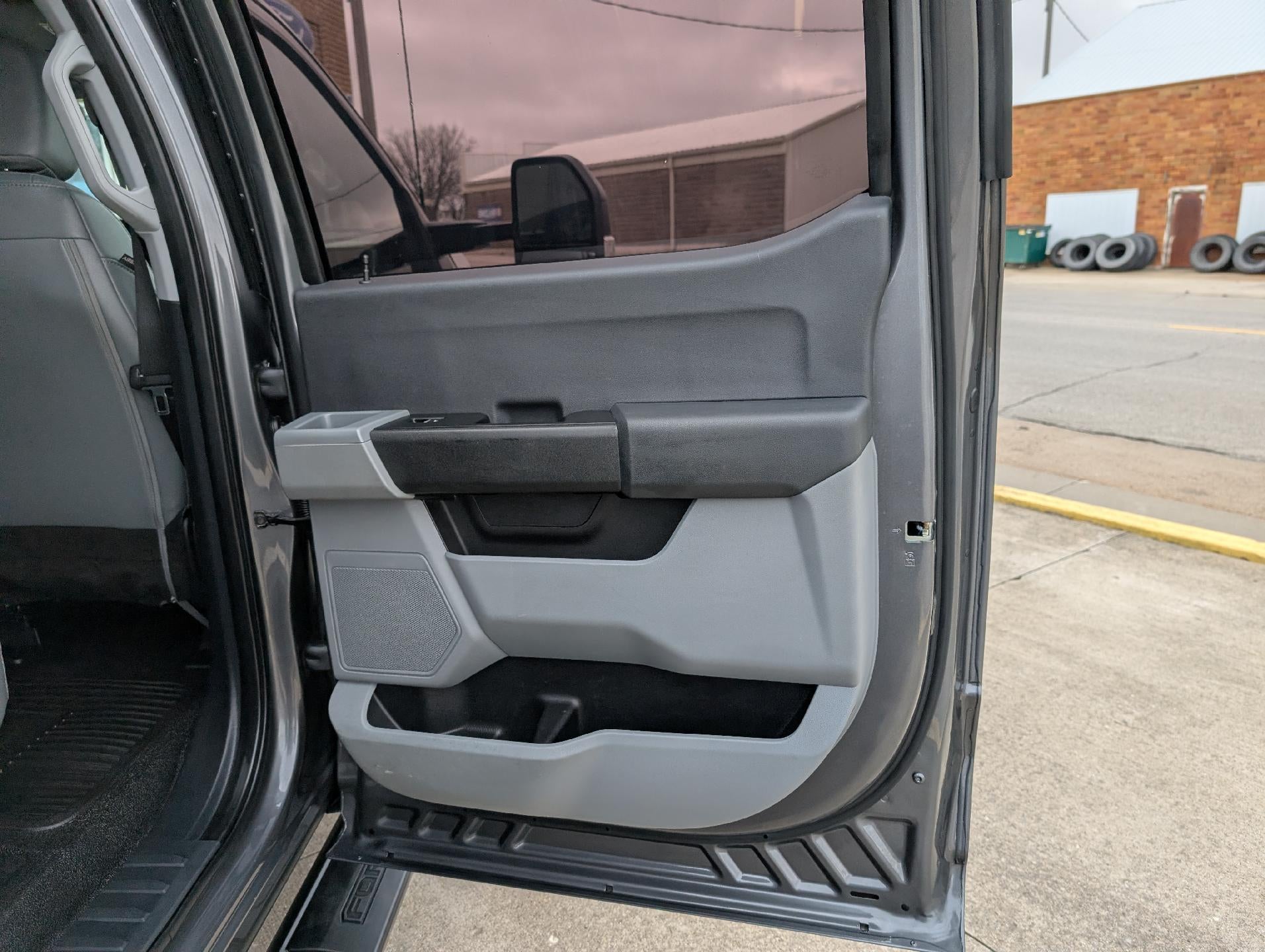 2023 Ford Super Duty F-250 SRW XL 4WD Crew Cab 6.75' Box