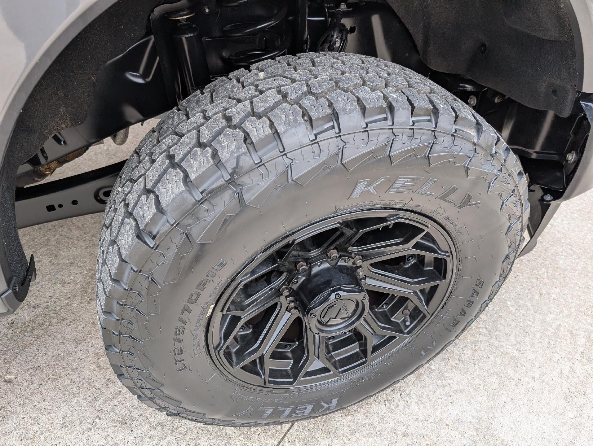 2023 Ford Super Duty F-250 SRW XL 4WD Crew Cab 6.75' Box