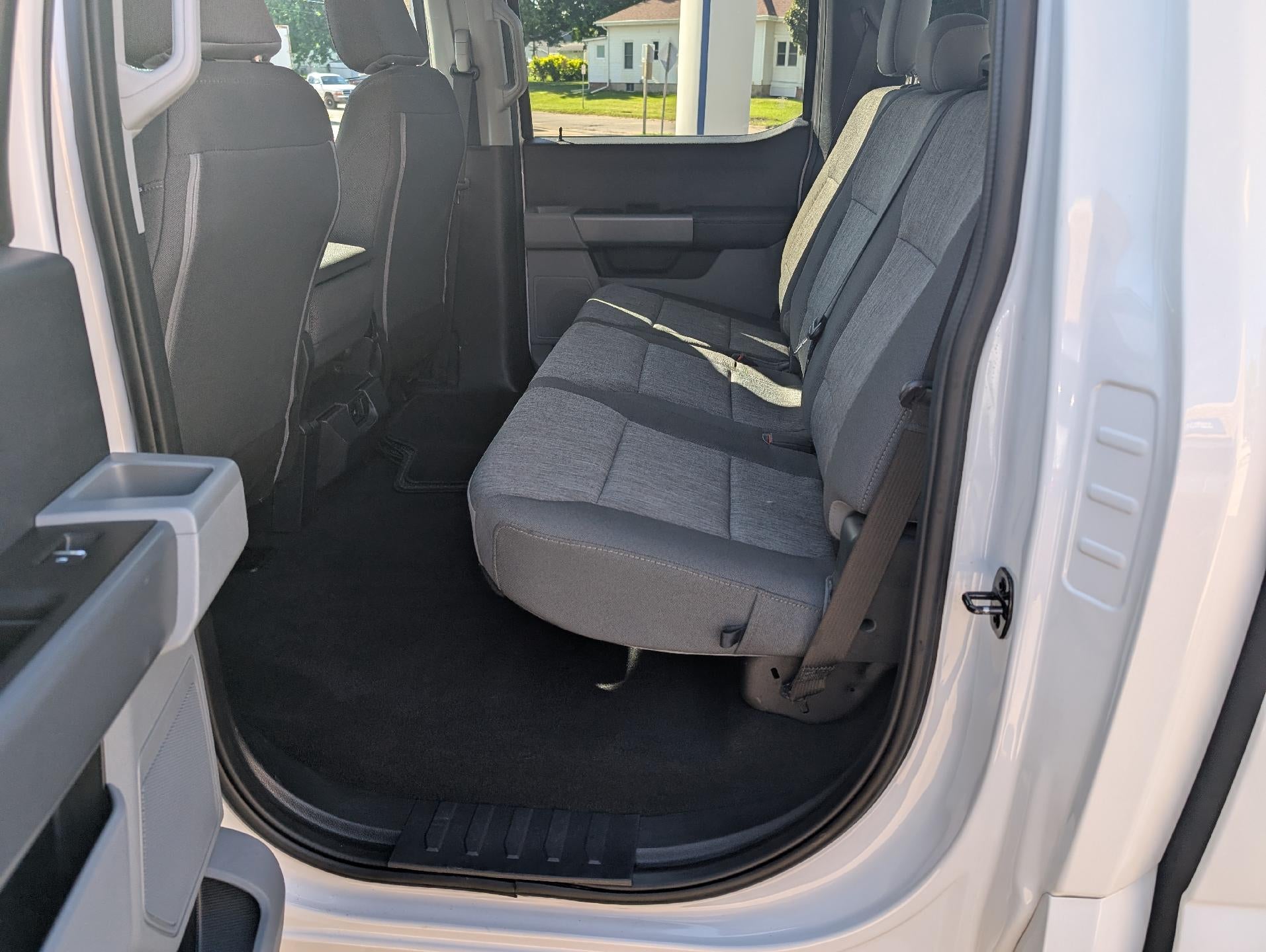 2023 Ford Super Duty F-250 SRW XL 4WD Crew Cab 6.75' Box