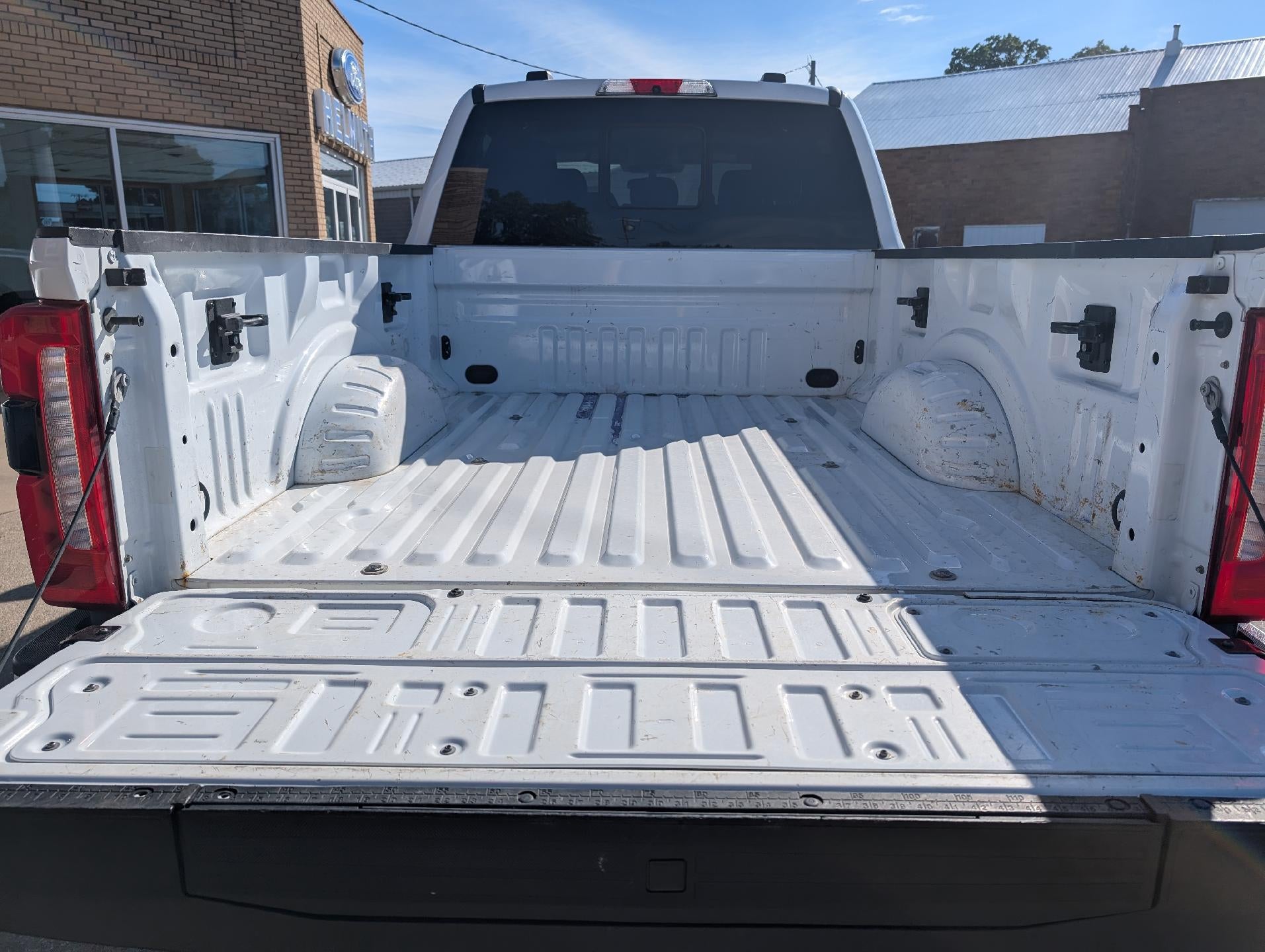 2023 Ford Super Duty F-250 SRW XL 4WD Crew Cab 6.75' Box