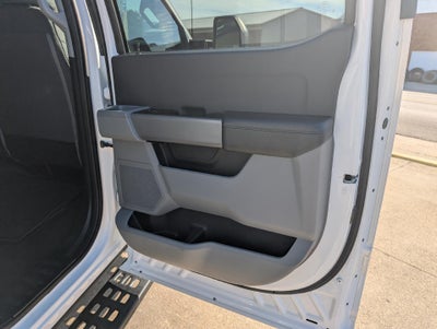2023 Ford Super Duty F-250 SRW XL 4WD Crew Cab 6.75' Box
