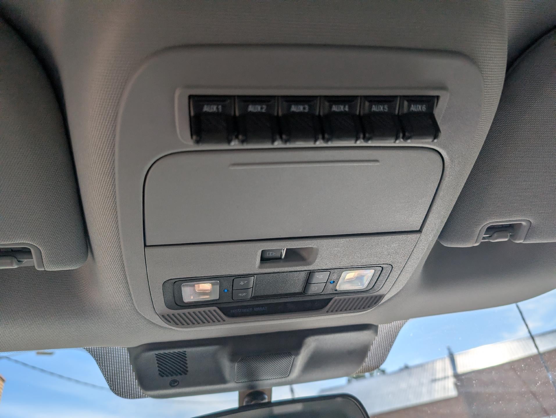 2023 Ford Super Duty F-250 SRW XL 4WD Crew Cab 6.75' Box