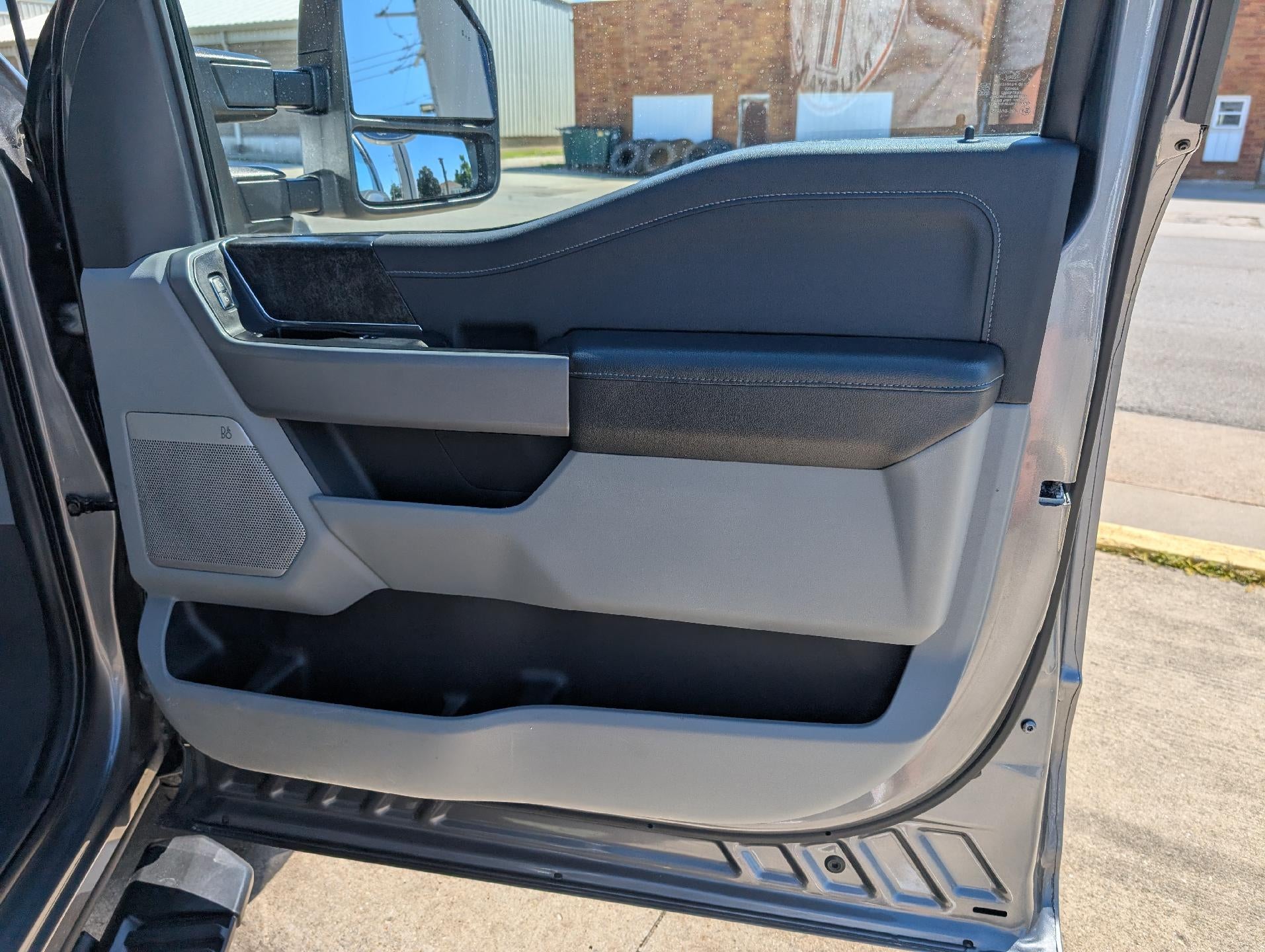 2024 Ford Super Duty F-250 SRW XLT 4WD Crew Cab 8' Box