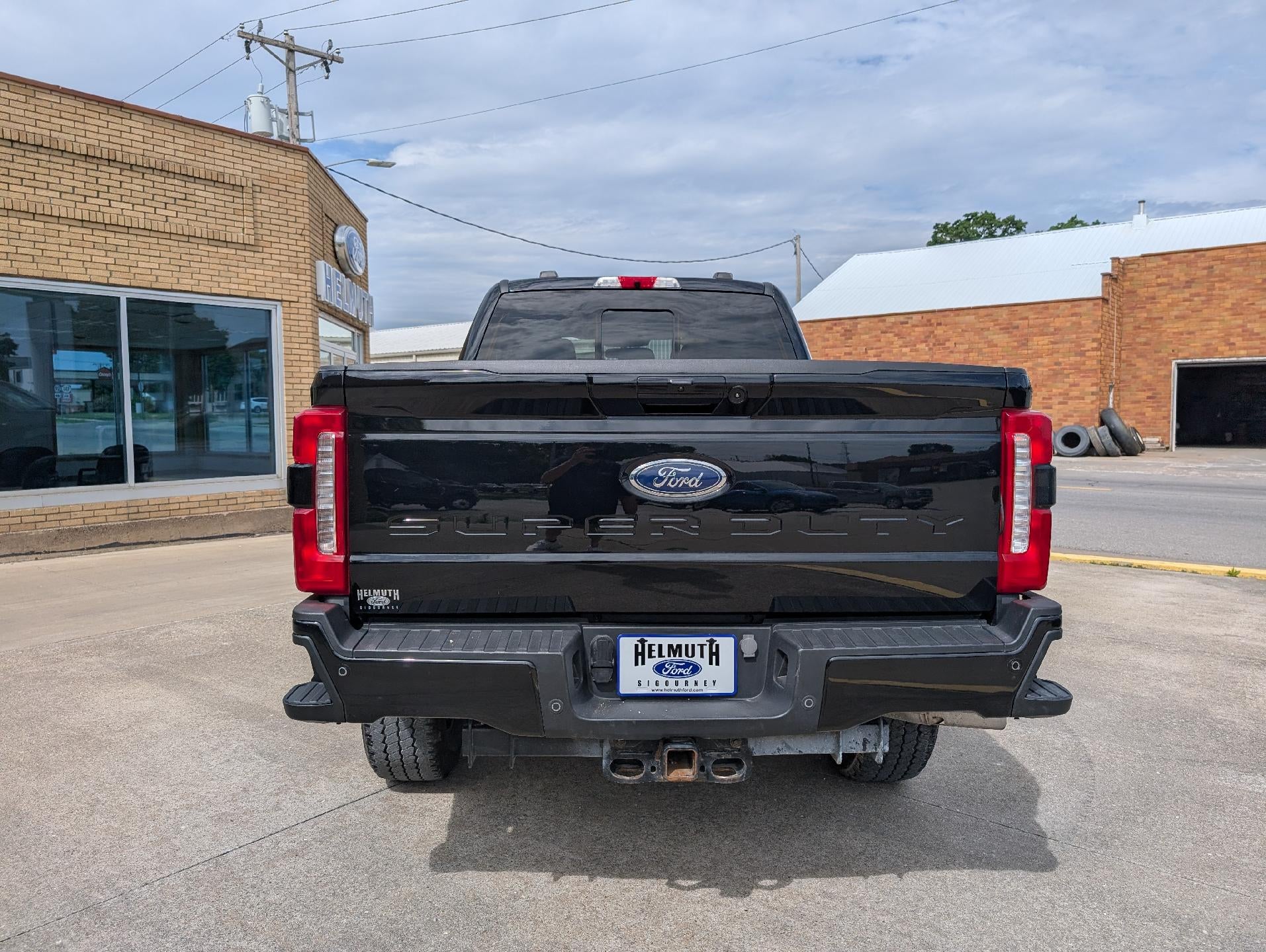 2023 Ford Super Duty F-250 SRW XLT 4WD Crew Cab 6.75' Box