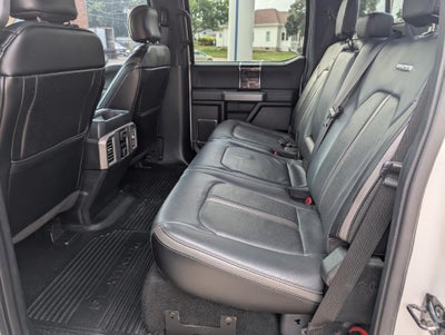 2017 Ford Super Duty F-350 SRW Platinum 4WD Crew Cab 6.75' Box