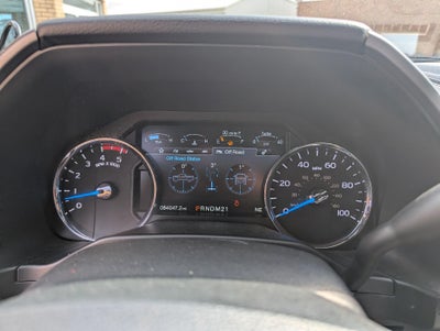 2017 Ford Super Duty F-350 SRW Platinum 4WD Crew Cab 6.75' Box