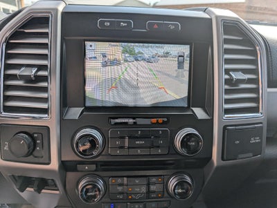2017 Ford Super Duty F-350 SRW Platinum 4WD Crew Cab 6.75' Box