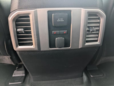 2017 Ford Super Duty F-350 SRW Platinum 4WD Crew Cab 6.75' Box