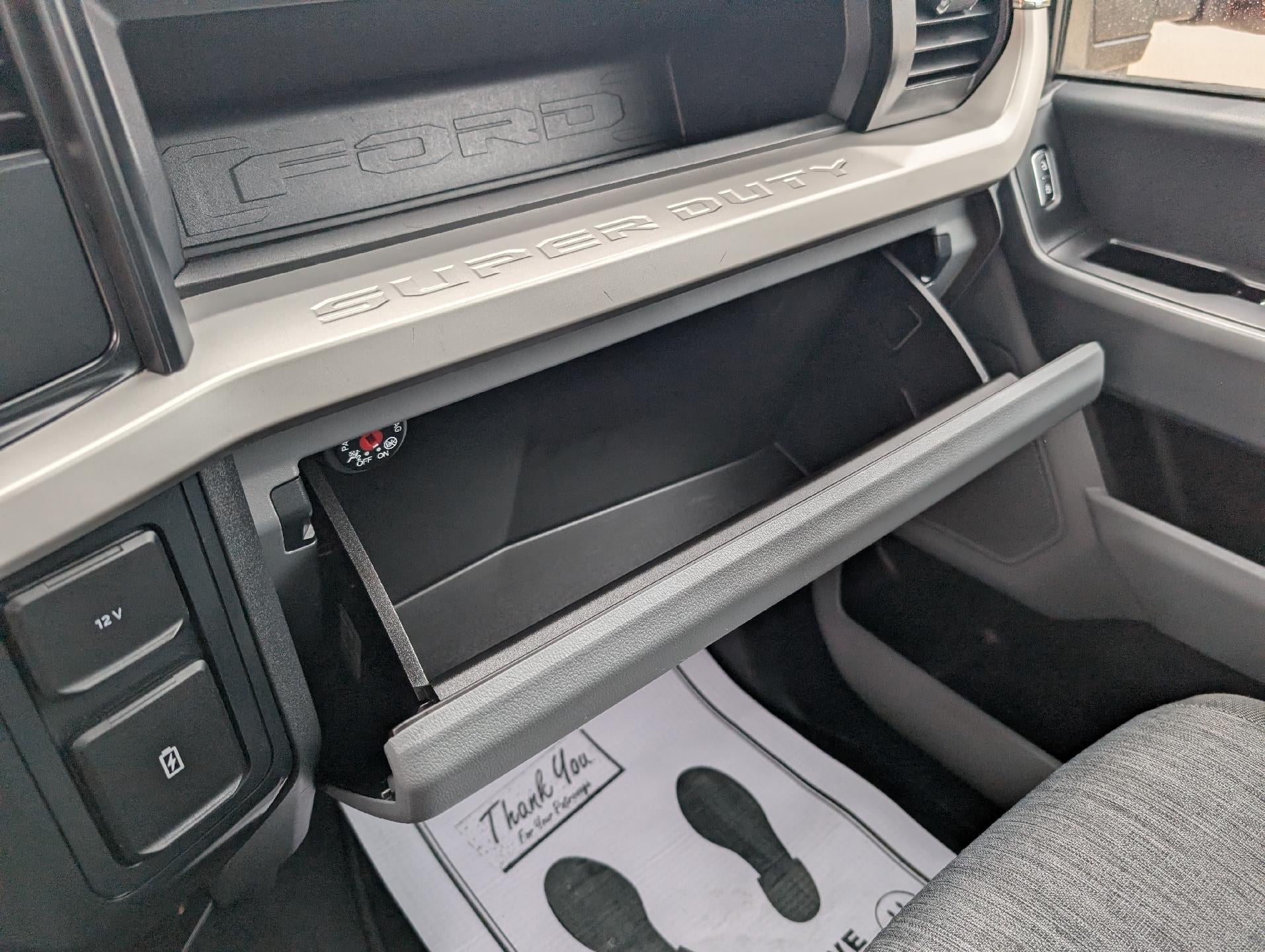 2023 Ford Super Duty F-350 SRW XL 4WD Crew Cab 8' Box