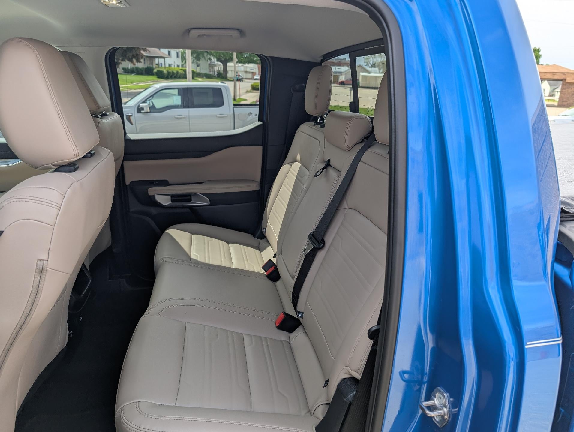 2024 Ford Ranger LARIAT 4WD SuperCrew 5' Box