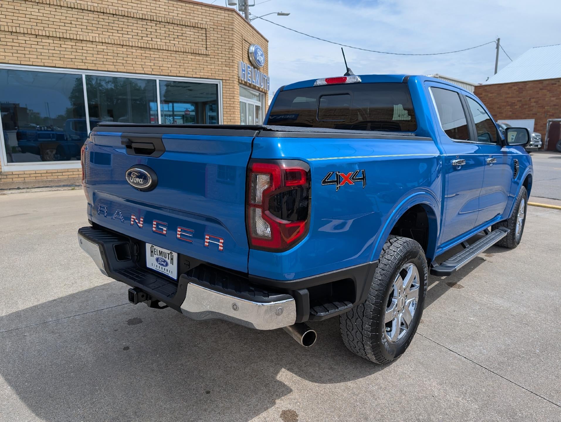 2024 Ford Ranger LARIAT 4WD SuperCrew 5' Box
